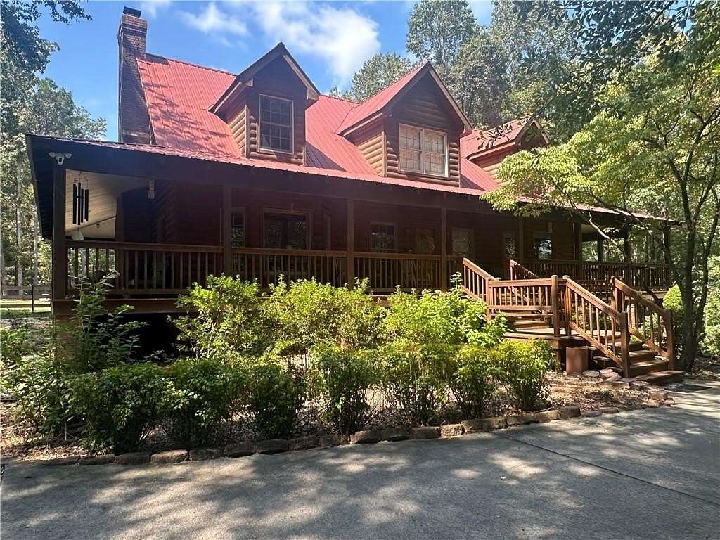 4.18 Acres of Residential Land with Home for Sale in Cornelia, Georgia