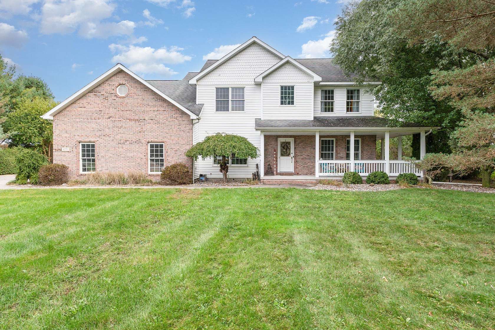 2.5 Acres of Residential Land with Home for Sale in Freeland, Michigan