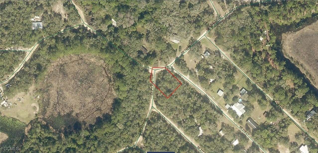 0.37 Acres of Land for Sale in Umatilla, Florida
