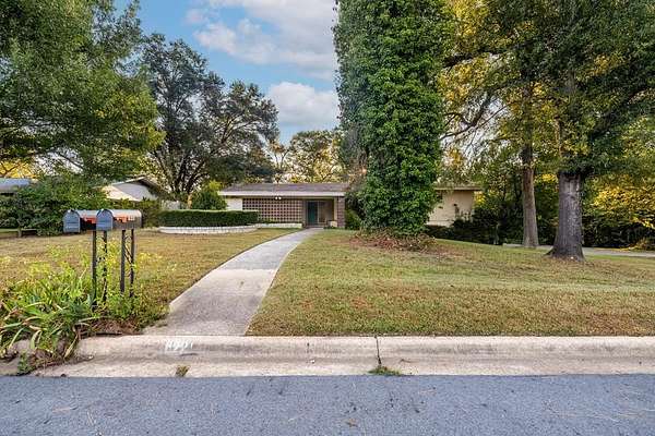 3.64 Acres of Land with Home for Sale in Nacogdoches, Texas