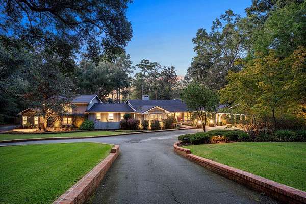 6.25 Acres of Residential Land with Home for Sale in Tallahassee, Florida