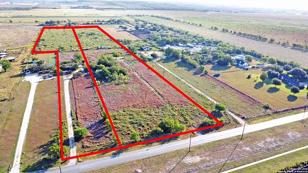 15.3 Acres of Improved Mixed-Use Land for Sale in New Braunfels, Texas