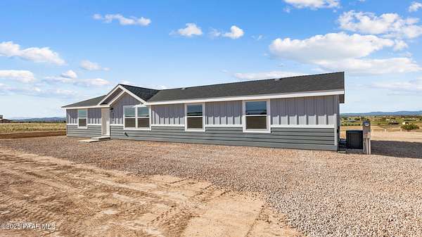 2 Acres of Residential Land with Home for Sale in Paulden, Arizona