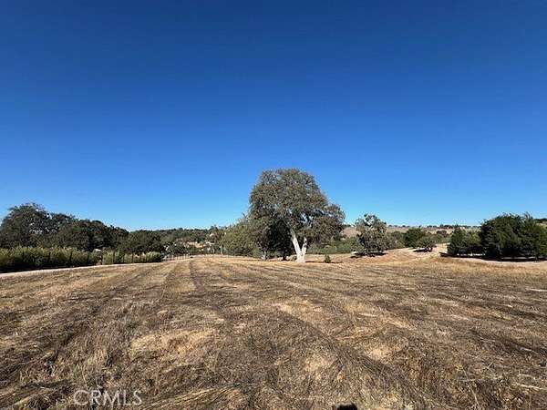 3 Acres of Residential Land for Sale in Templeton, California