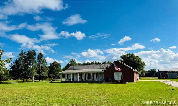 2.3 Acres of Residential Land with Home for Sale in Cottonwood, Alabama