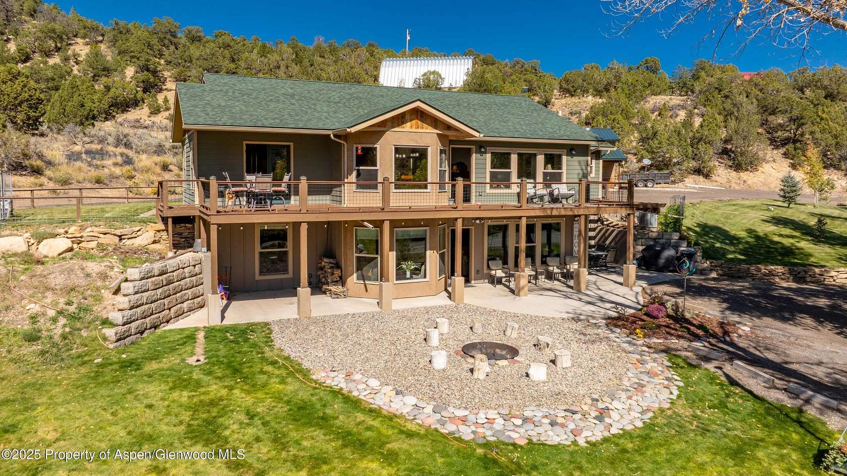 7.1 Acres of Residential Land with Home for Sale in Silt, Colorado