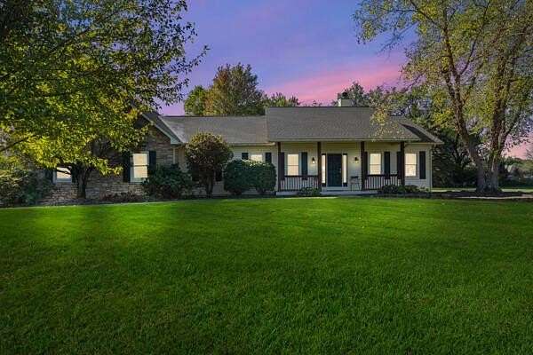 1.65 Acres of Residential Land with Home for Sale in Powell, Ohio