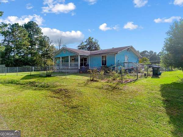 3.4 Acres of Residential Land with Home for Sale in Dacula, Georgia