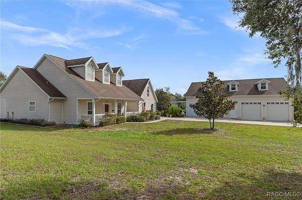 2.5 Acres of Residential Land with Home for Sale in Crystal River, Florida