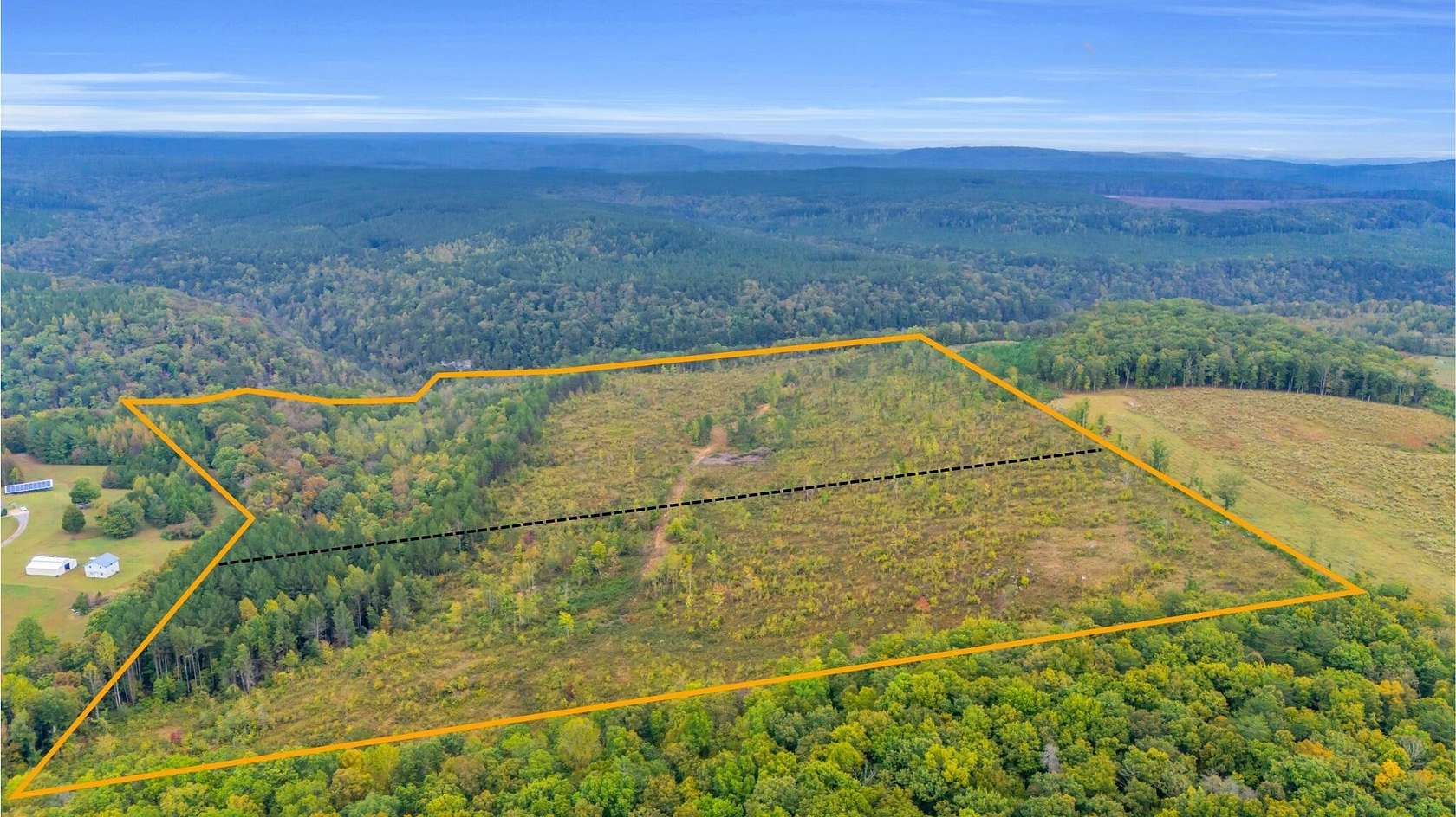 30 Acres of Land for Sale in Soddy-Daisy, Tennessee