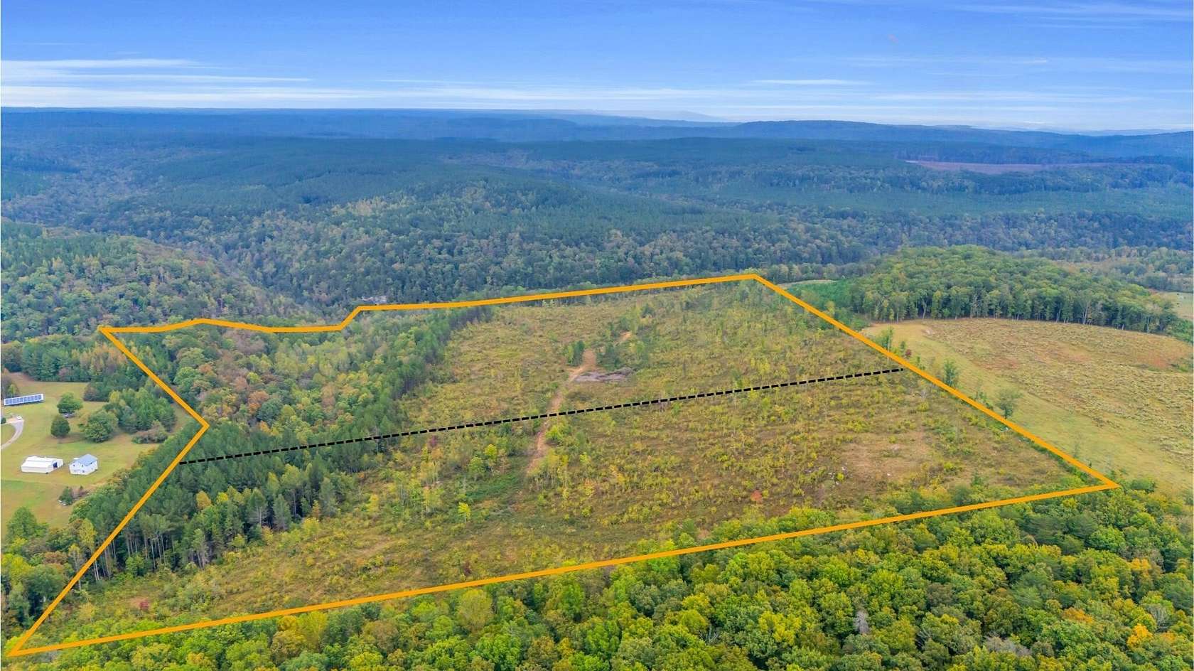 30 Acres of Land for Sale in Soddy-Daisy, Tennessee