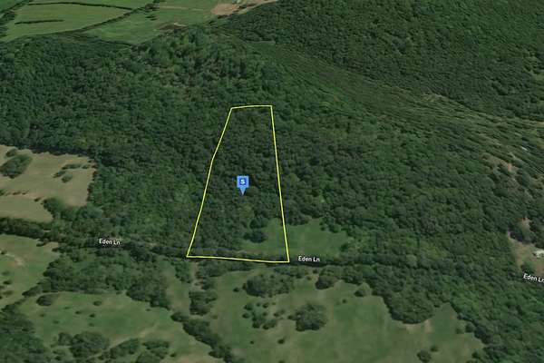 5 Acres of Residential Land for Sale in Hartsville, Tennessee