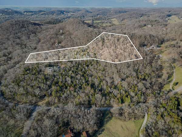 6.6 Acres of Residential Land for Sale in Franklin, Tennessee