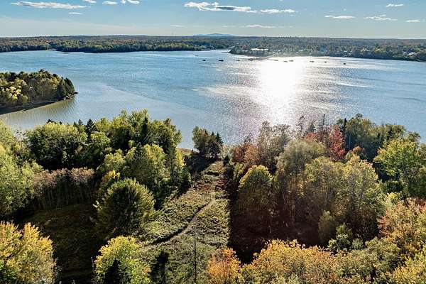 7 Acres of Residential Land for Sale in Milbridge, Maine
