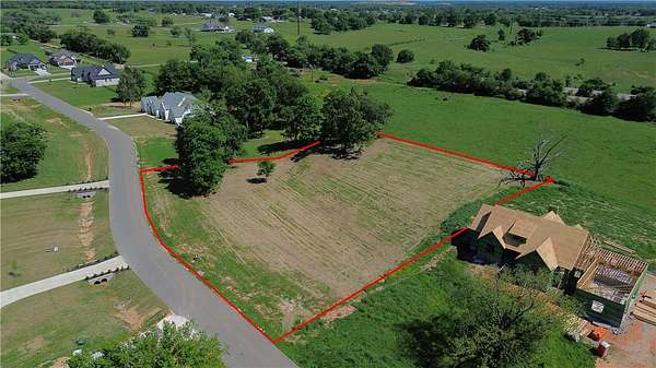 1.55 Acres of Residential Land for Sale in Springdale, Arkansas