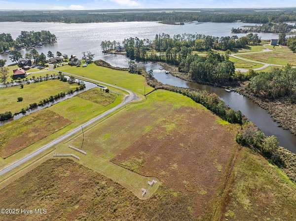 1.18 Acres of Residential Land for Sale in Pinetown, North Carolina