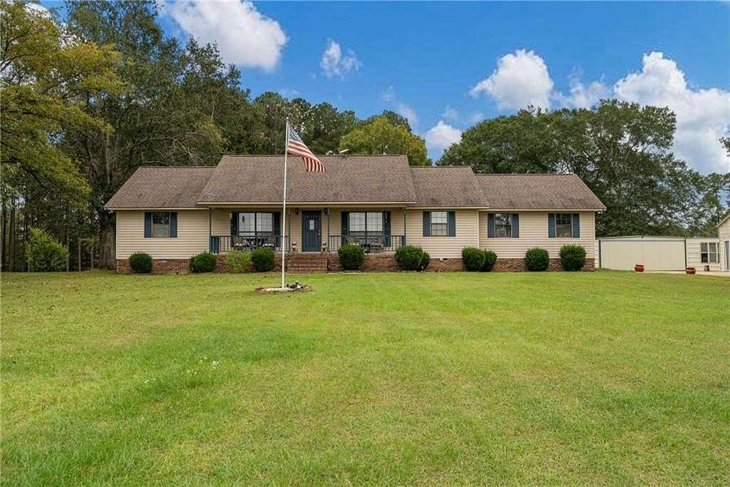 3 Acres of Residential Land with Home for Sale in Eufaula, Alabama