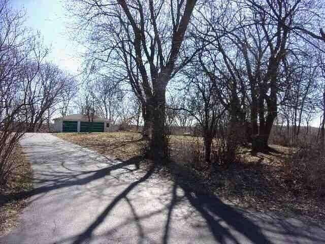 0.49 Acres of Residential Land for Sale in Pewaukee, Wisconsin