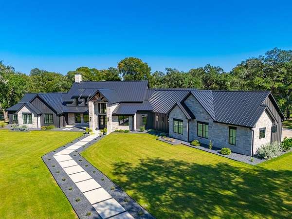 45 Acres of Agricultural Land for Sale in Weimar, Texas