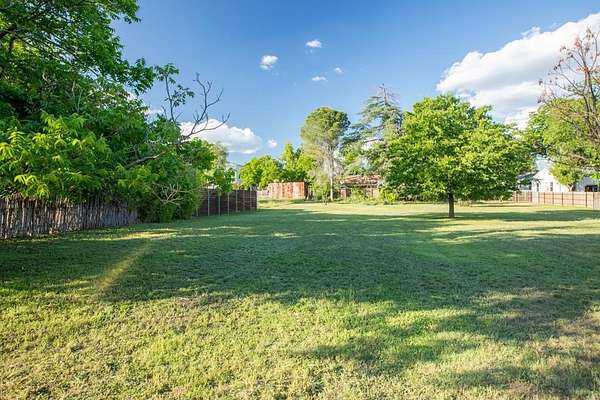 0.25 Acres of Residential Land for Sale in Fredericksburg, Texas