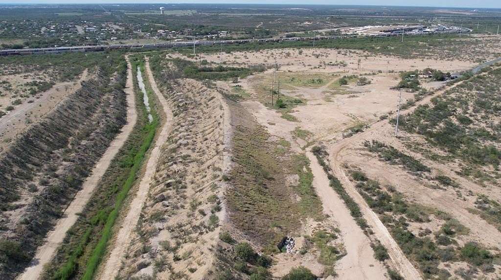 120 Acres of Agricultural Land with Home for Sale in Eagle Pass, Texas
