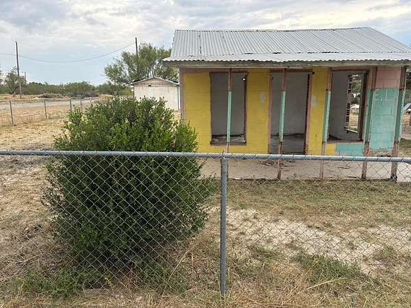 0.16 Acres of Improved Residential Land for Sale in El Indio, Texas