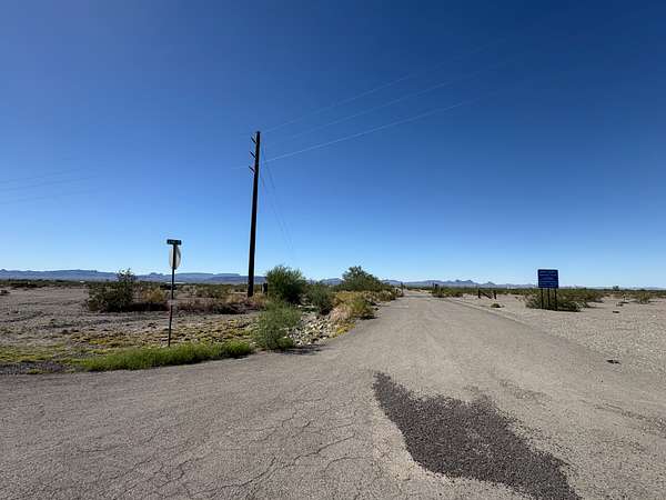 27.4 Acres of Agricultural Land for Auction in Salome, Arizona