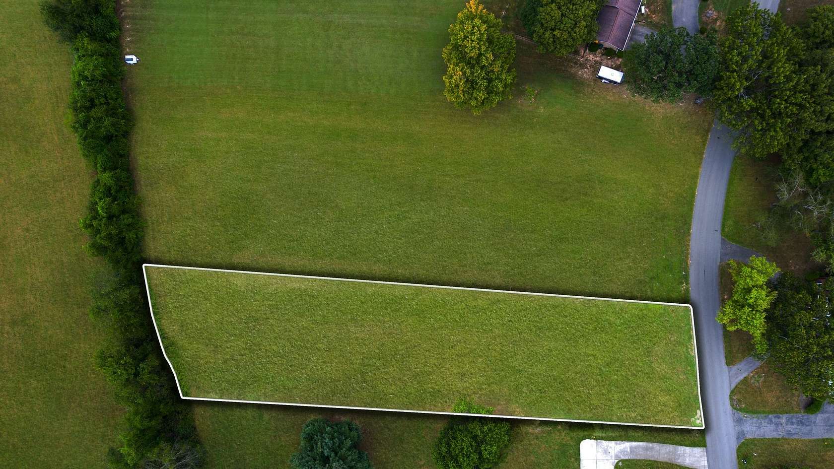 0.85 Acres of Residential Land for Sale in Dickson, Tennessee