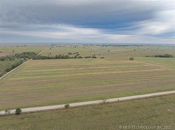 40 Acres of Agricultural Land for Sale in South Coffeyville, Oklahoma