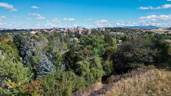 0.37 Acres of Residential Land for Sale in Pullman, Washington