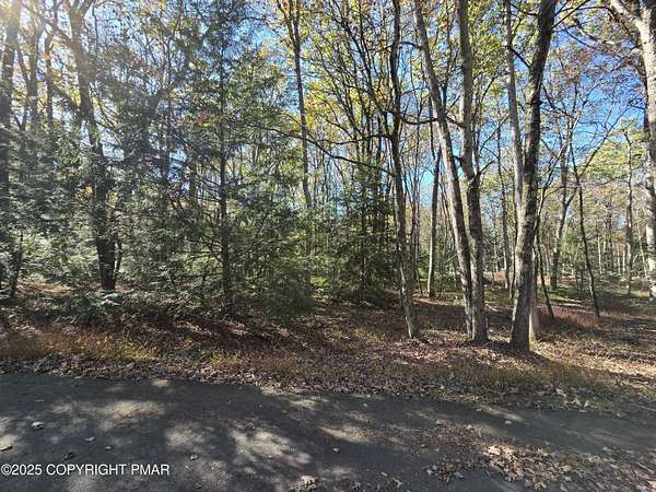 1.28 Acres of Residential Land for Sale in Jim Thorpe, Pennsylvania