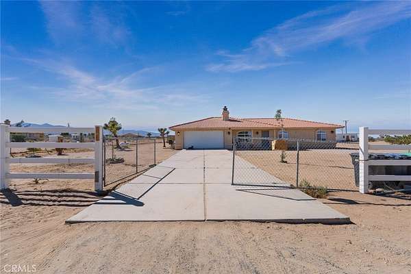 2.25 Acres of Residential Land with Home for Sale in Victorville, California