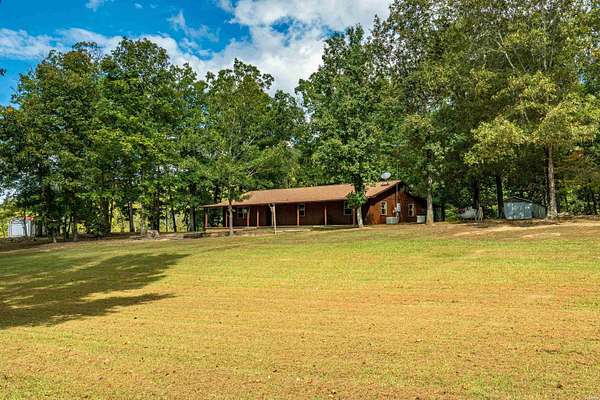 3.32 Acres of Residential Land with Home for Sale in Hot Springs, Arkansas
