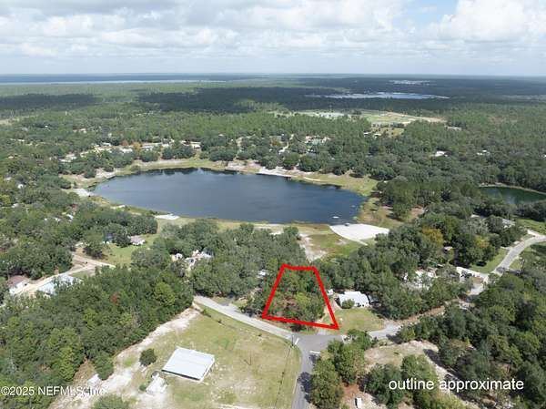 0.48 Acres of Land for Sale in Keystone Heights, Florida
