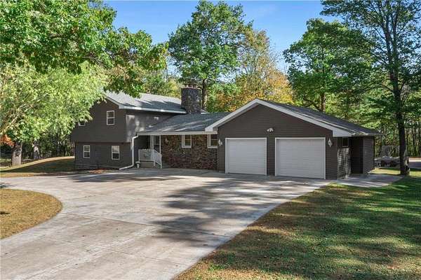 2 Acres of Residential Land with Home for Sale in East Bethel, Minnesota