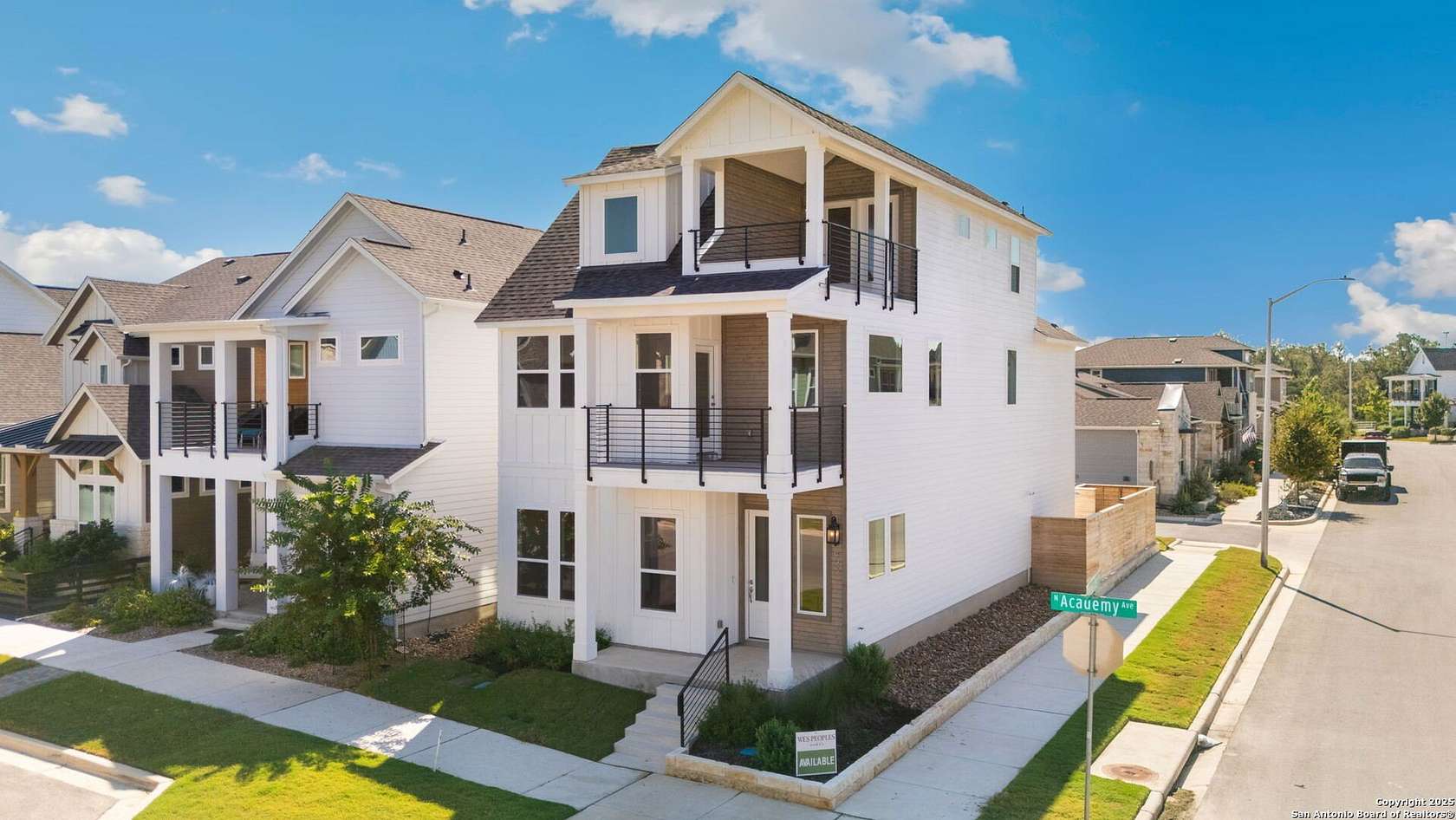 7 Acres of Residential Land with Home for Sale in New Braunfels, Texas