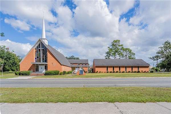 2 Acres of Commercial Land for Sale in Waycross, Georgia