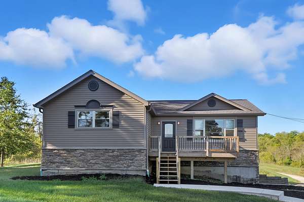 2 Acres of Residential Land with Home for Sale in Covington, Kentucky