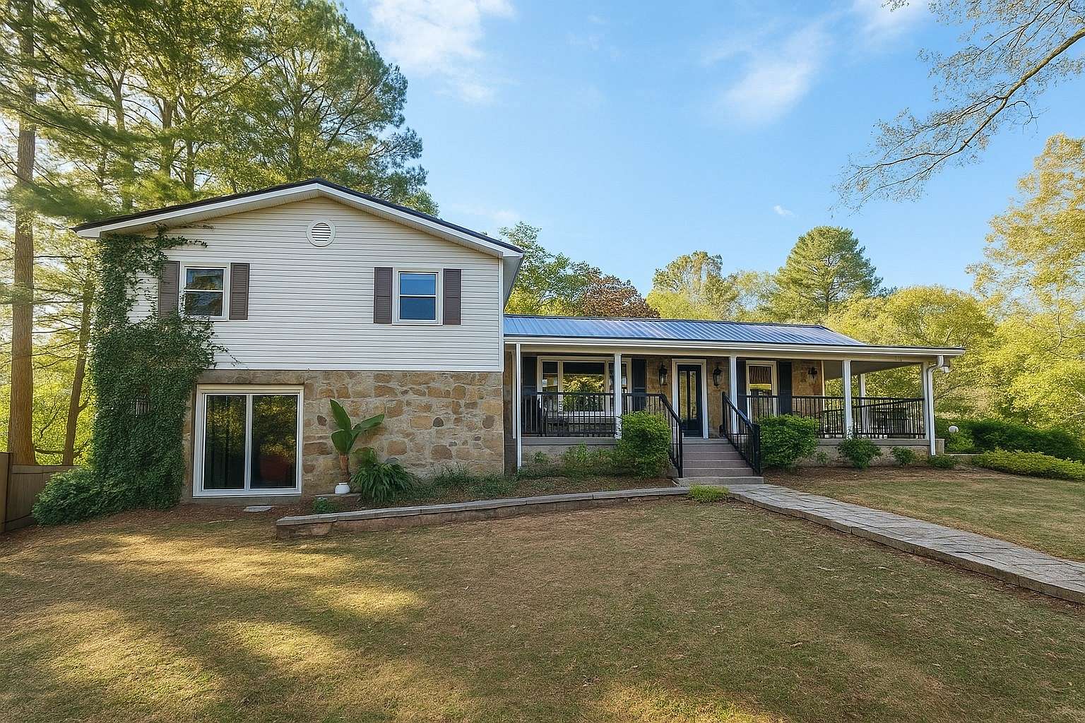 4.42 Acres of Residential Land with Home for Sale in Tracy City, Tennessee