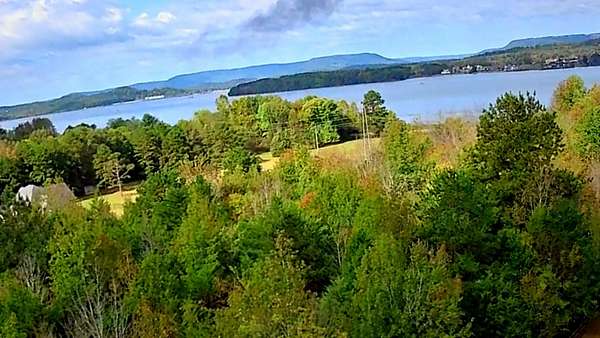 1.32 Acres of Residential Land for Sale in South Pittsburg, Tennessee