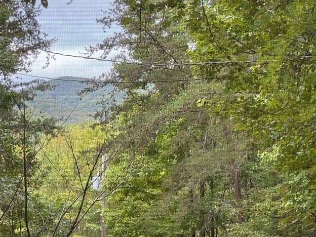 9 Acres of Residential Land with Home for Sale in Turtletown, Tennessee
