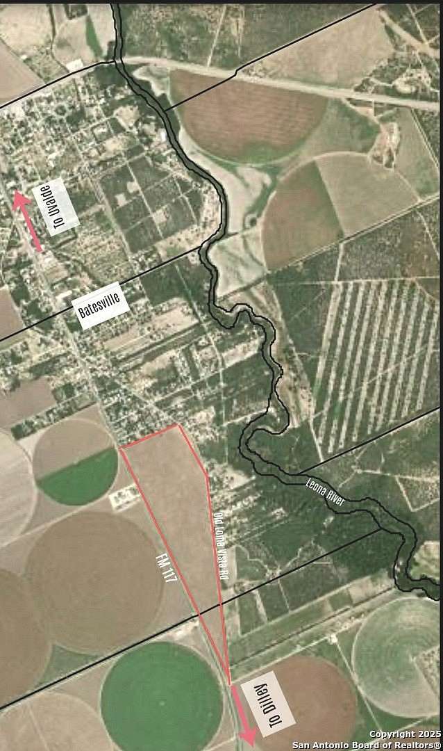 72 Acres of Land for Sale in Batesville, Texas