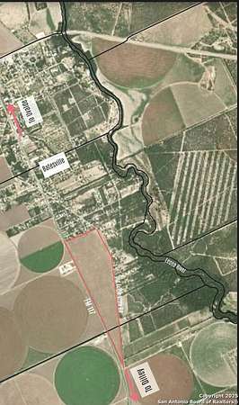 72 Acres of Land for Sale in Batesville, Texas