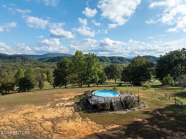 5 Acres of Residential Land for Sale in Maryville, Tennessee