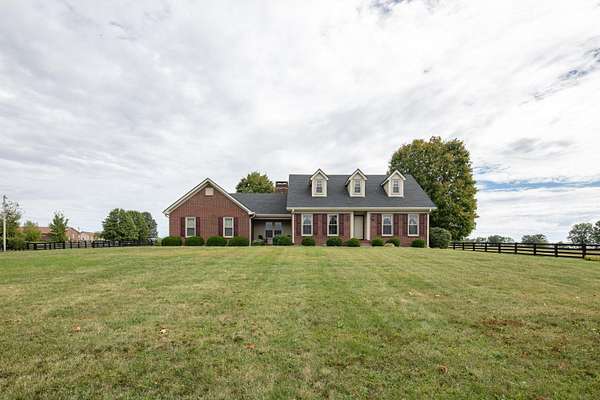 5.45 Acres of Land with Home for Sale in Nicholasville, Kentucky