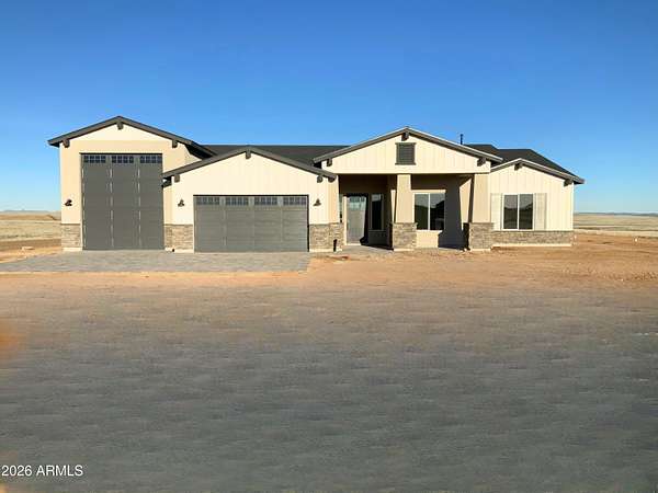6 Acres of Land with Home for Sale in Prescott Valley, Arizona