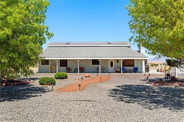 3.19 Acres of Residential Land with Home for Sale in Pahrump, Nevada