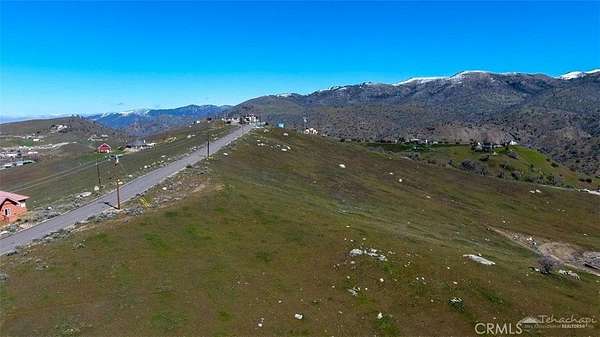 2.32 Acres of Land for Sale in Tehachapi, California