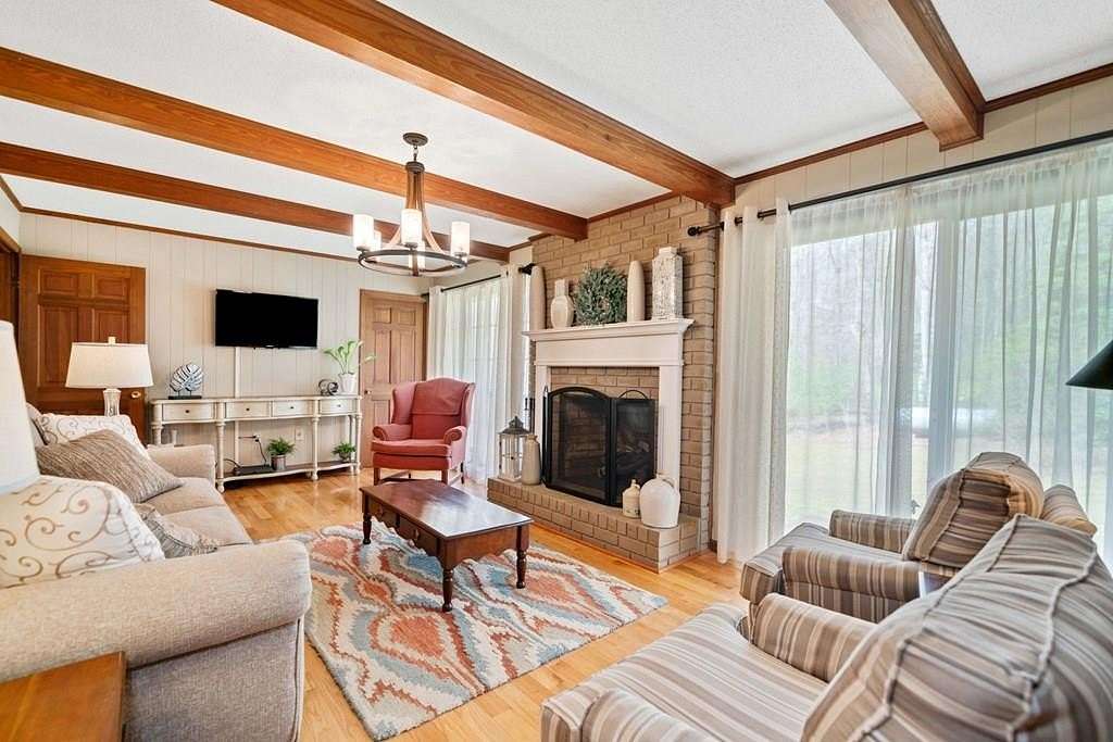 6 Acres of Residential Land with Home for Sale in Blue Ridge, Georgia