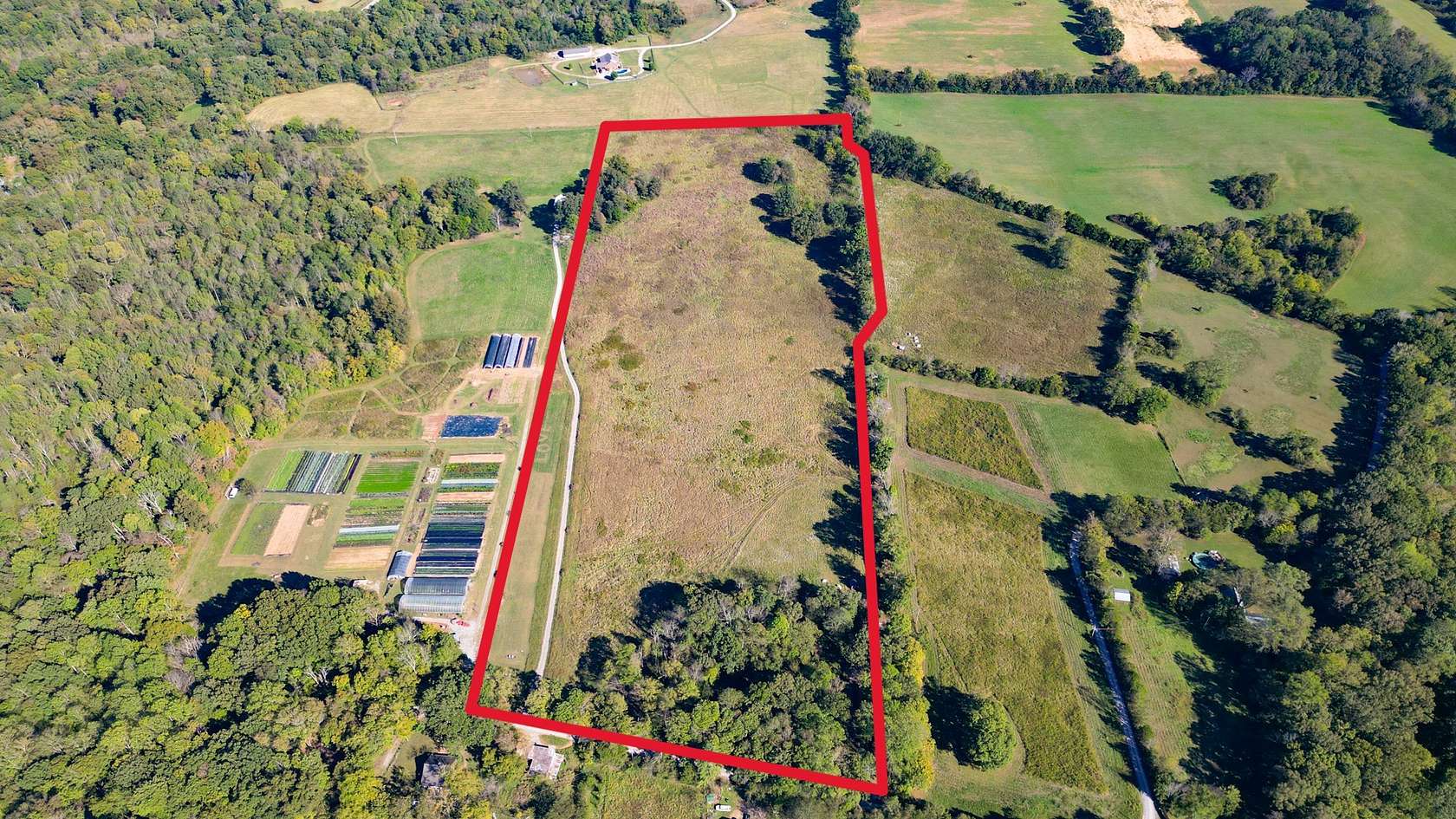 22.4 Acres of Agricultural Land for Sale in Ashland City, Tennessee